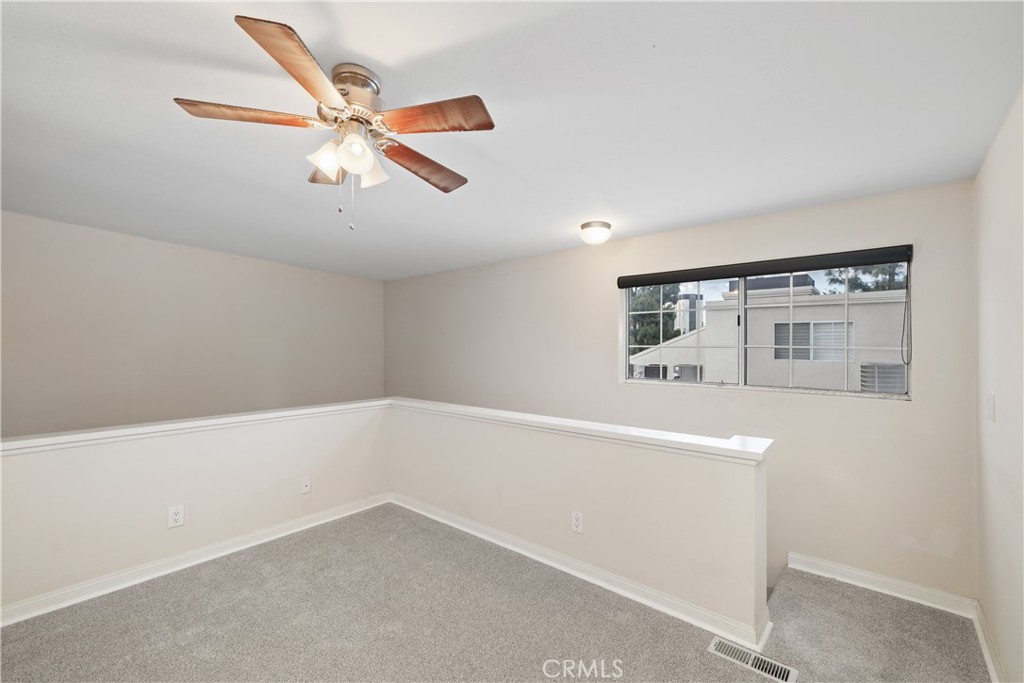 Woodland Hills, California, 91367, United States, 2 Bedrooms Bedrooms, ,2 BathroomsBathrooms,Residential,For Sale,1966516