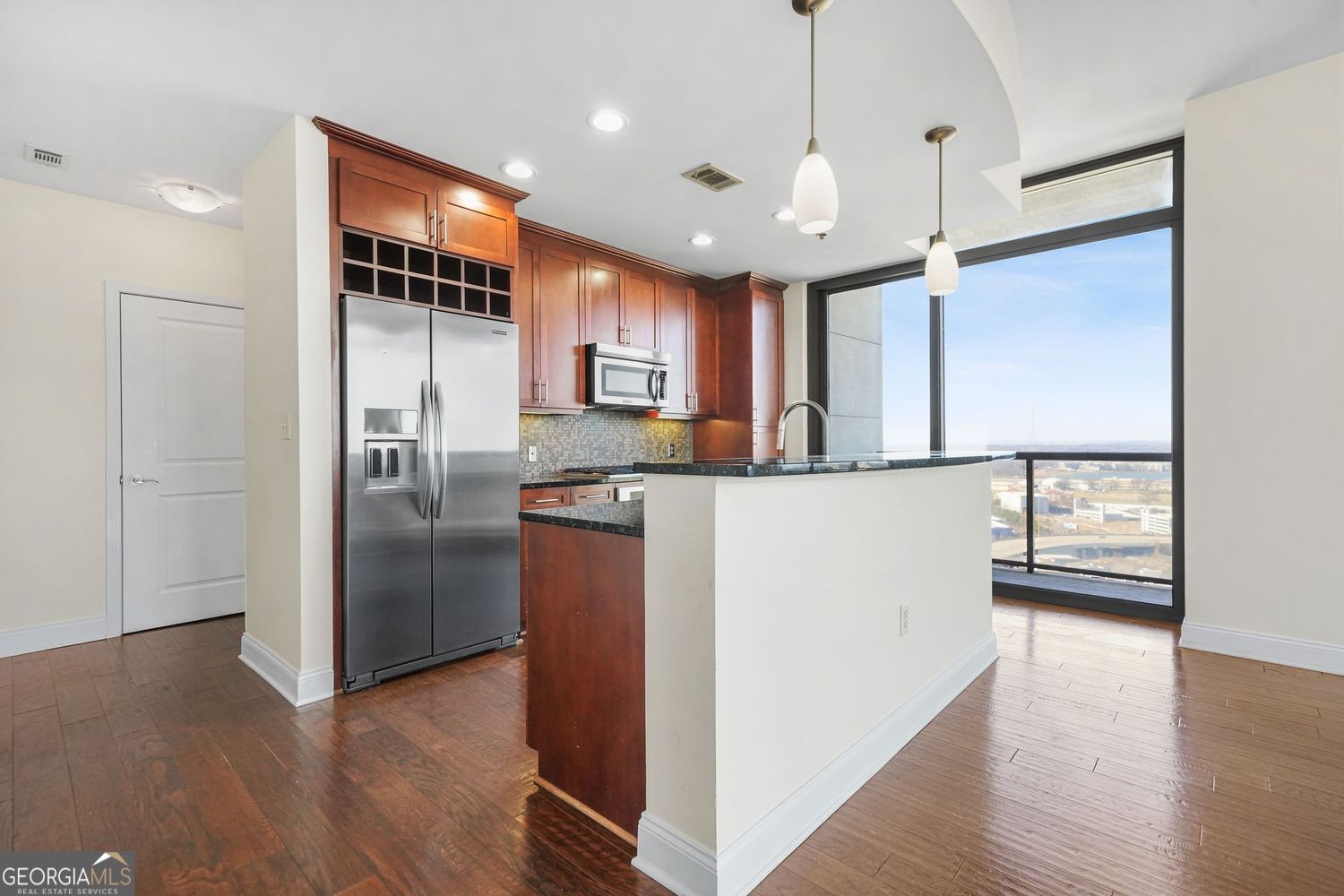 Atlanta, Georgia, 30363, United States, 2 Bedrooms Bedrooms, ,3 BathroomsBathrooms,Residential,For Sale,2012168