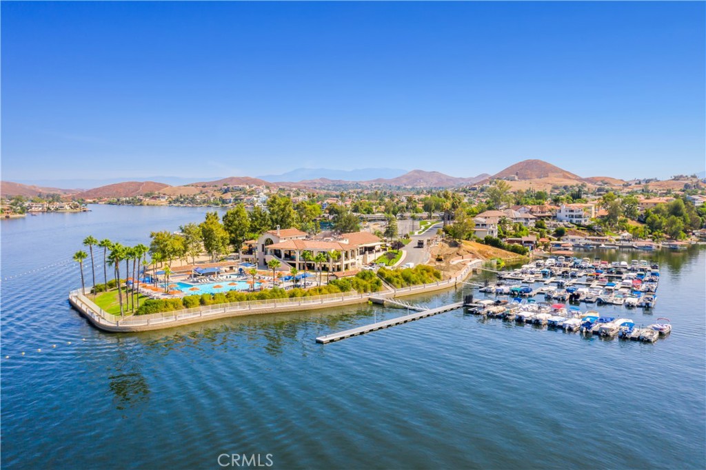 Canyon Lake, California, 92587, United States, 6 Bedrooms Bedrooms, ,5 BathroomsBathrooms,Residential,For Sale,1975994