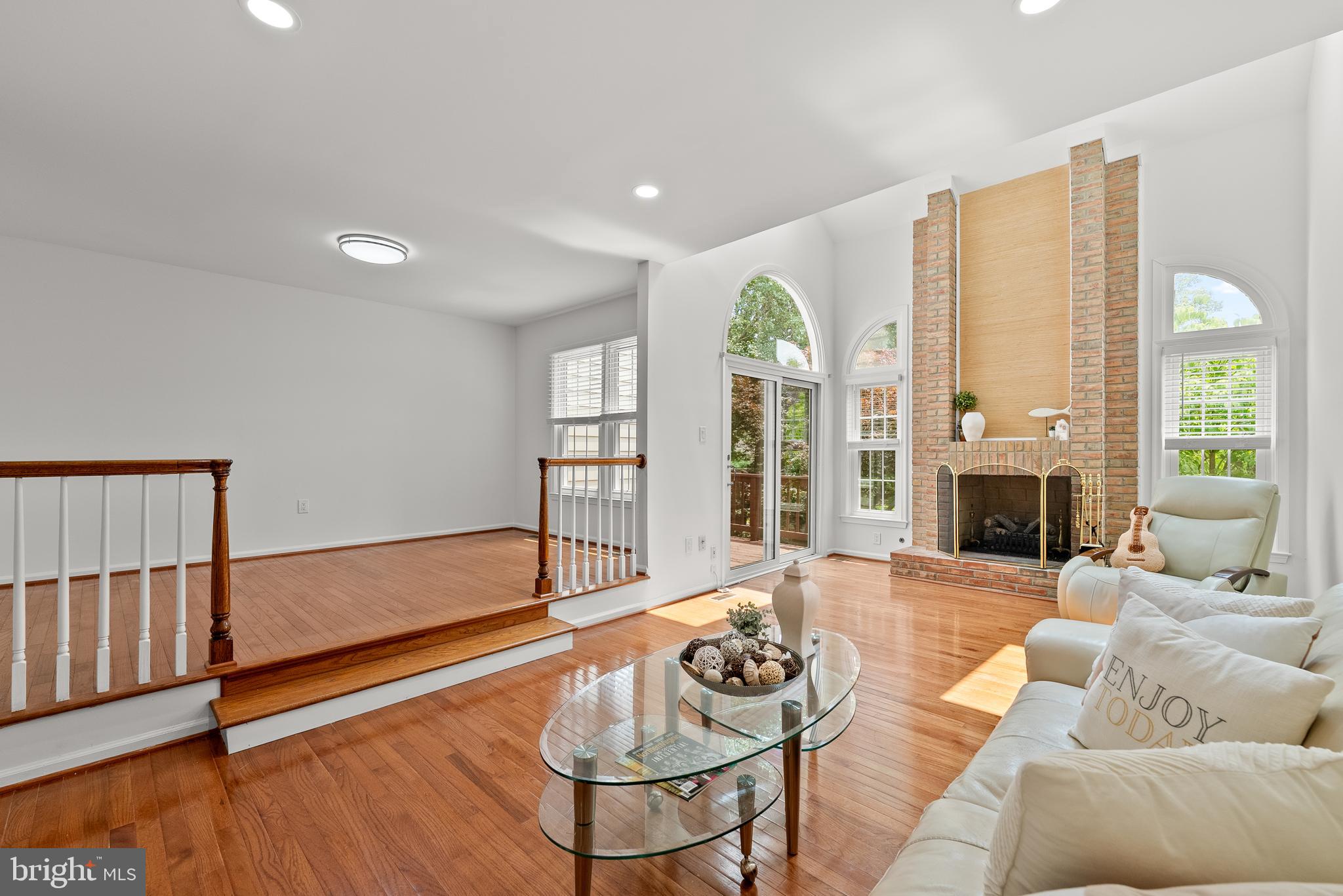 Fairfax, Virginia, 22032, United States, 3 Bedrooms Bedrooms, ,4 BathroomsBathrooms,Residential,For Sale,1945020