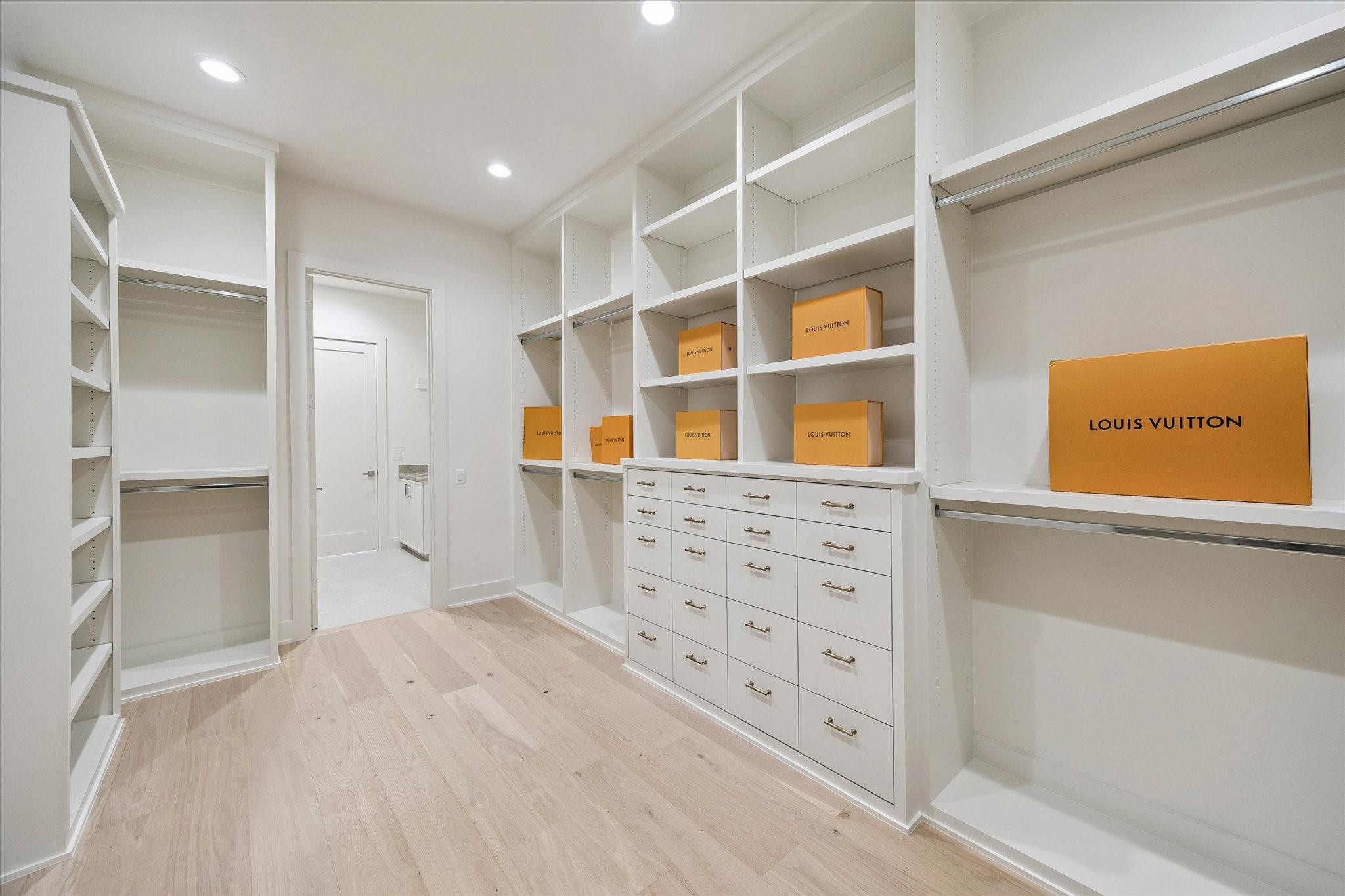  2203 Cheshire Lane - 物件實景