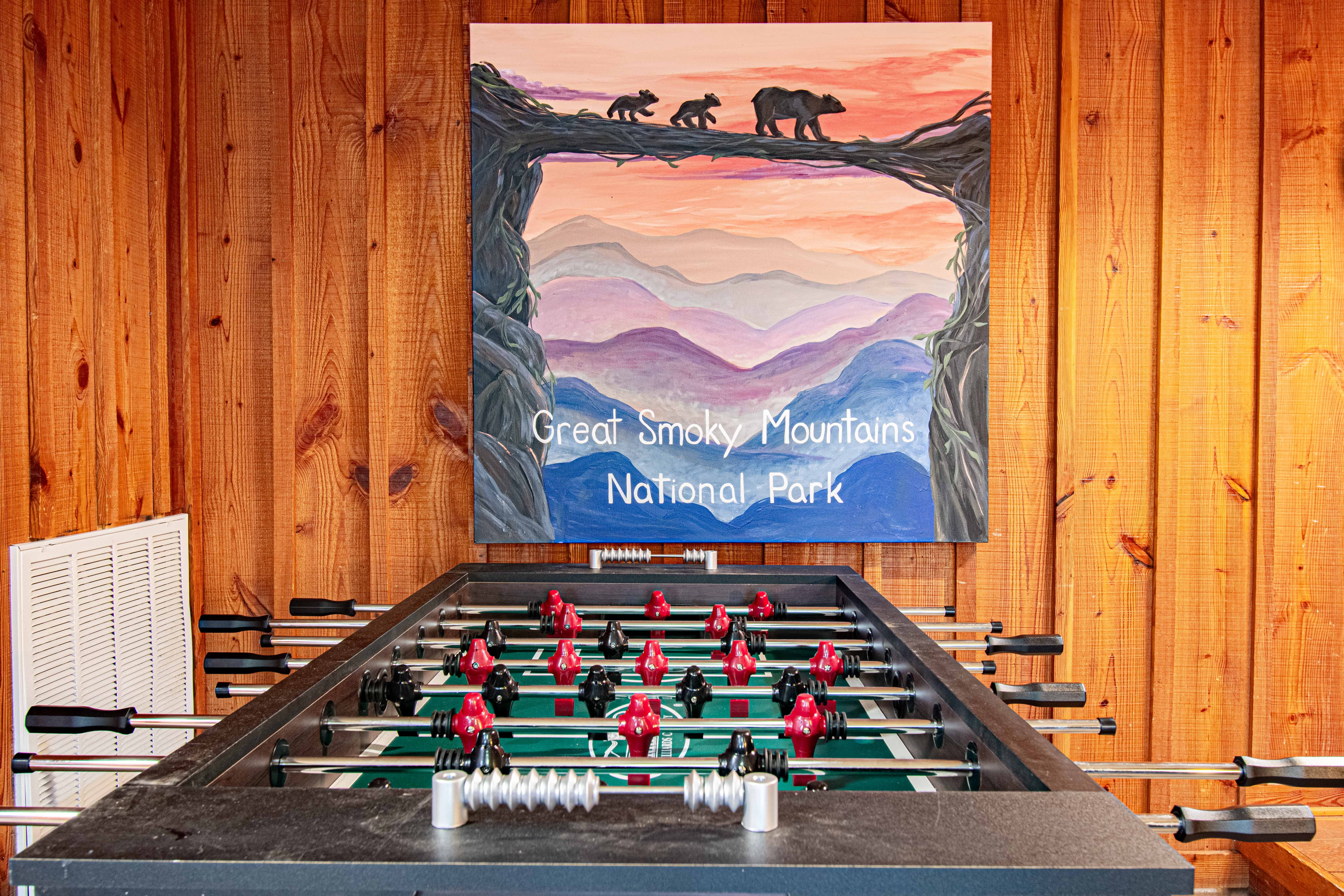 Gatlinburg, Tennessee, 37738, United States, 3 Bedrooms Bedrooms, ,4 BathroomsBathrooms,Residential,For Sale,1977450