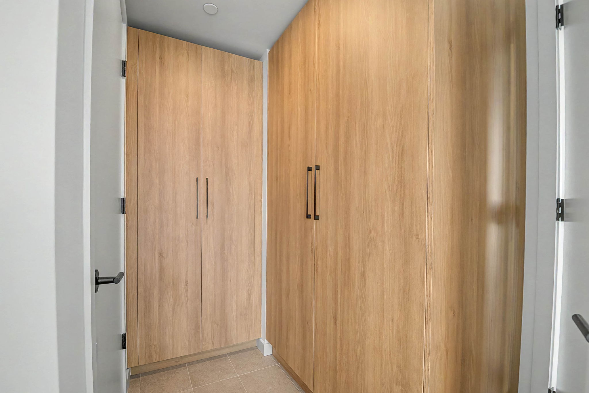  121 NE 25th St, Miami, FL, 33132 - 物件實景