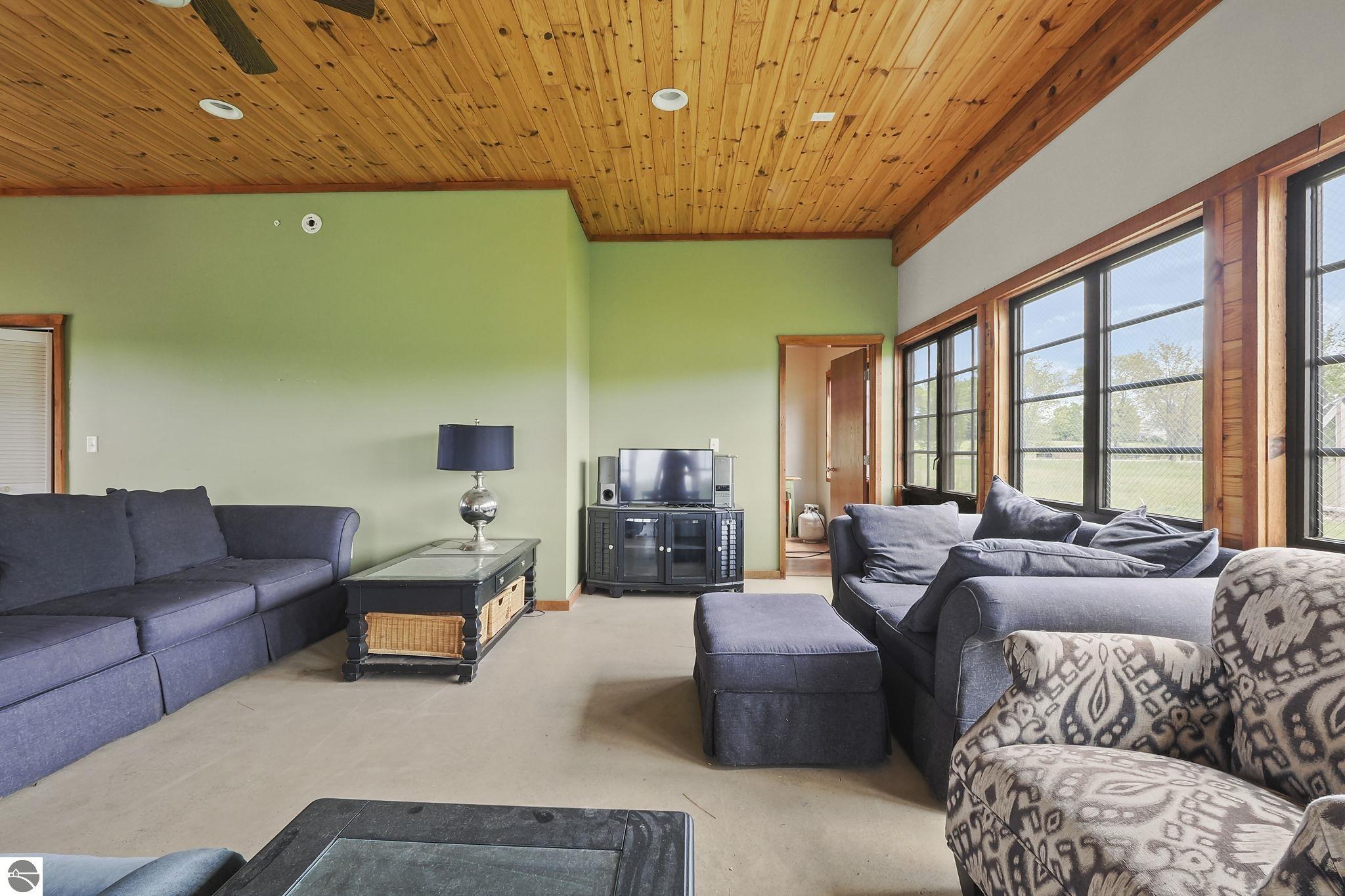Traverse City, Michigan, 49686, United States, ,Land,For Sale,1849638