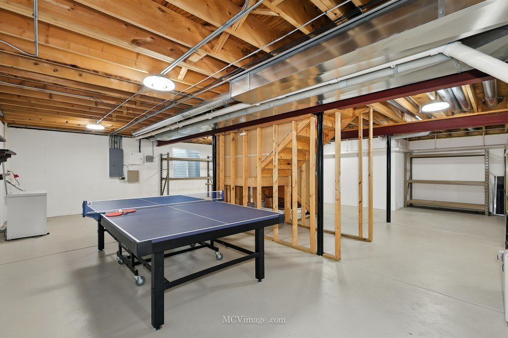 Plainfield, Illinois, 60586, United States, 5 Bedrooms Bedrooms, ,3 BathroomsBathrooms,Residential,For Sale,1927144