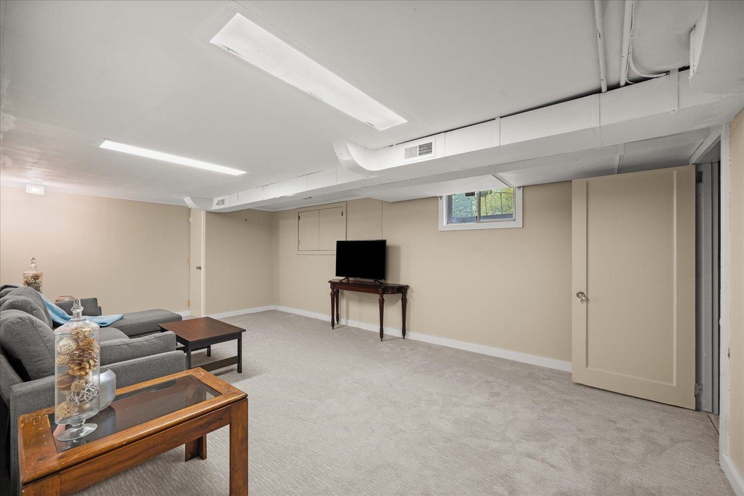 Spokane, Washington, 99203, United States, 3 Bedrooms Bedrooms, ,2 BathroomsBathrooms,Residential,For Sale,1955587