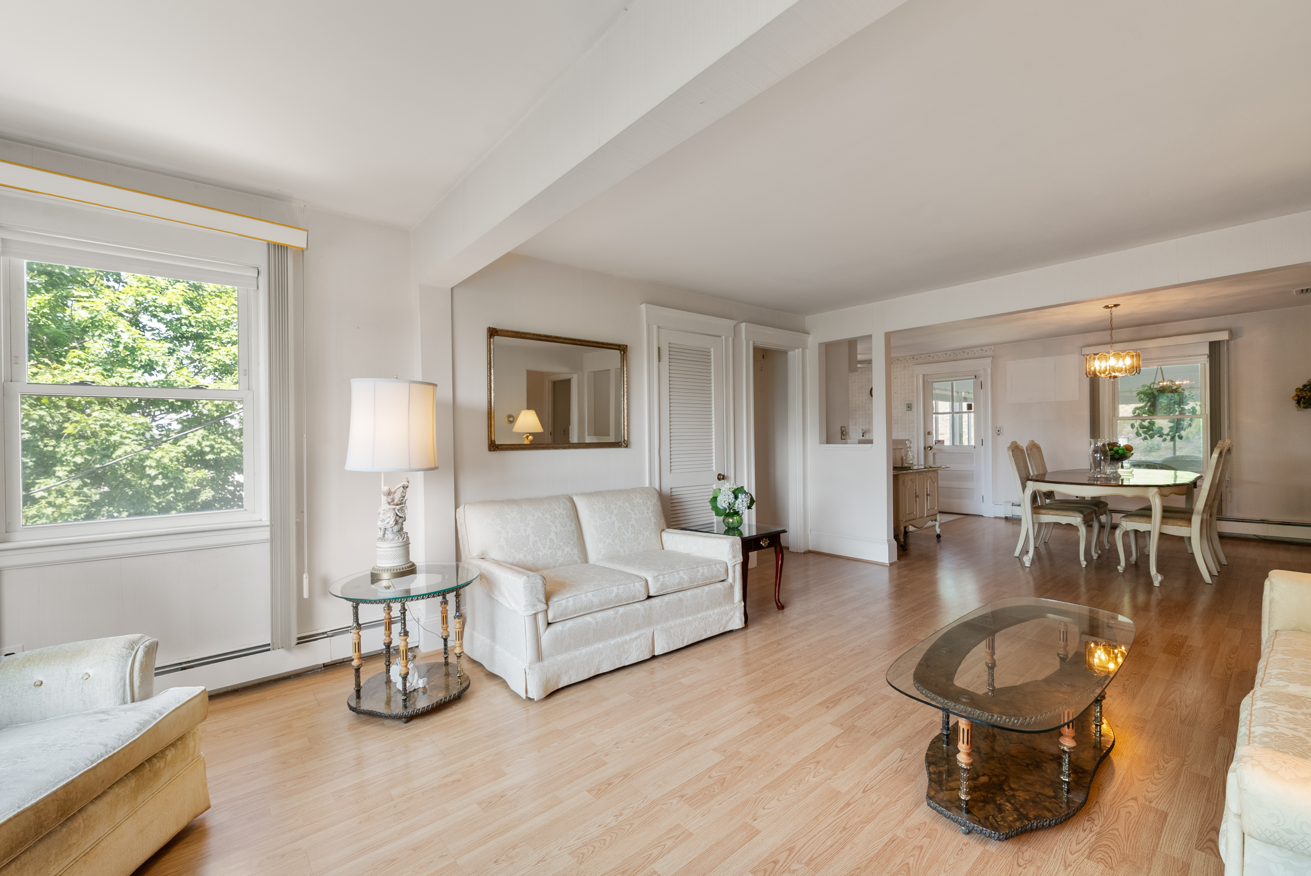  28 Hudson Street, Watertown, MA 02472 - 物件實景