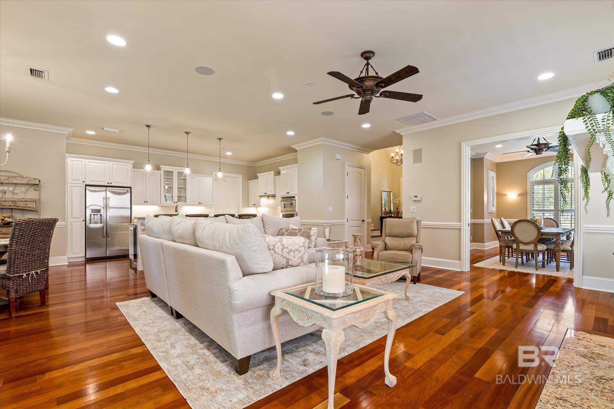 Gulf Shores, Alabama, 36542, United States, 3 Bedrooms Bedrooms, ,3 BathroomsBathrooms,Residential,For Sale,1804306
