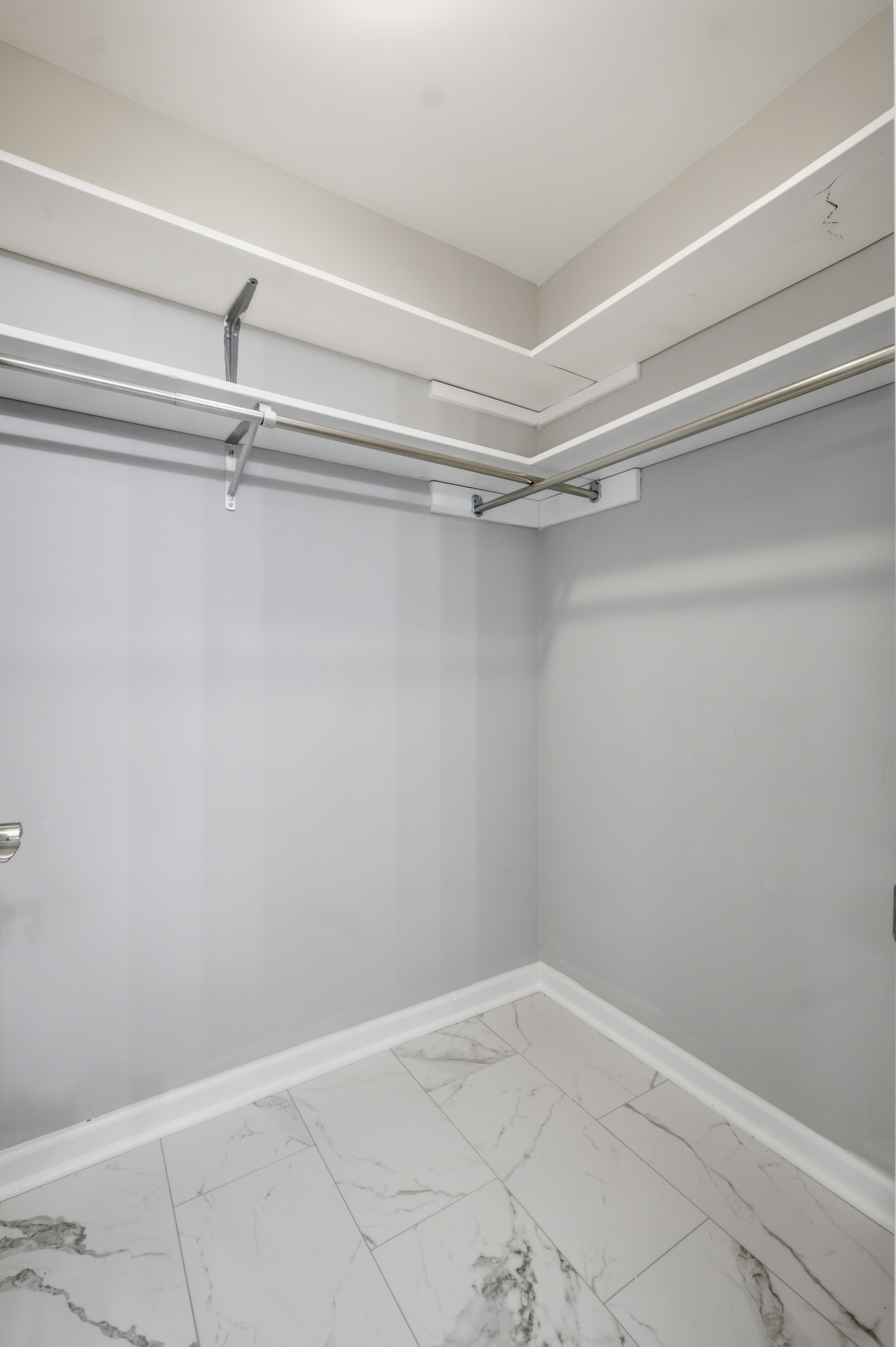  10110 Timberwood Circle, Louisville, KY 40223 - 物件實景
