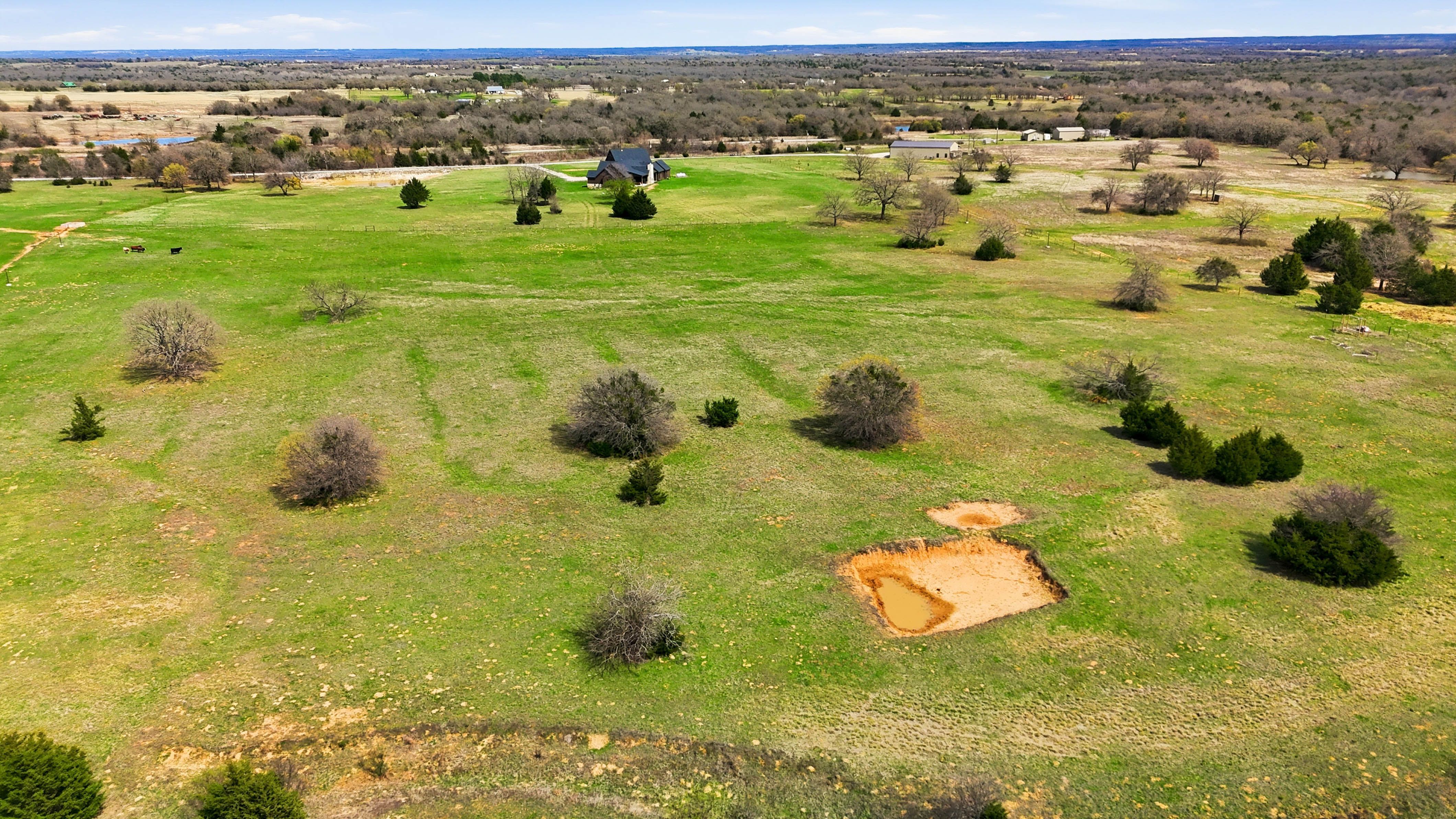  3988 Lake Valley Road, Sunset, TX, 76270 - 物件實景