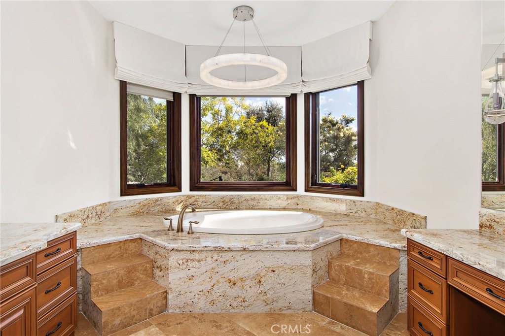 Fallbrook, California, 92028, United States, 4 Bedrooms Bedrooms, ,4 BathroomsBathrooms,Residential,For Sale,1792219