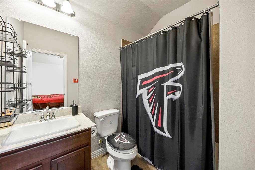 Northlake, Texas, 76226, United States, 5 Bedrooms Bedrooms, ,4 BathroomsBathrooms,Residential,For Sale,2049353