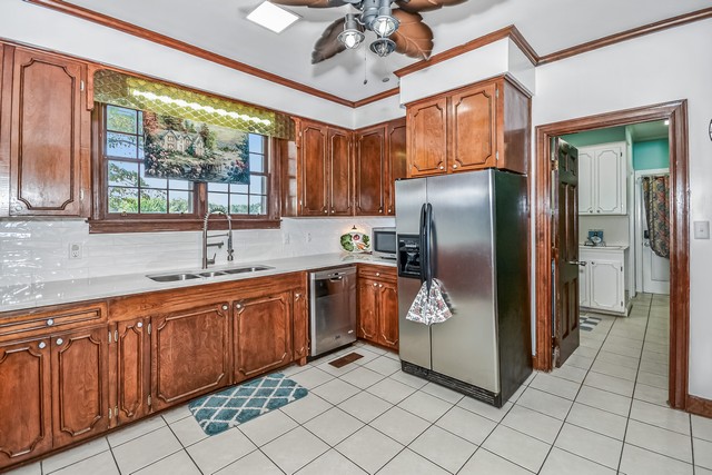 Wetumpka, Alabama, 36092, United States, 4 Bedrooms Bedrooms, ,5 BathroomsBathrooms,Residential,For Sale,1977462