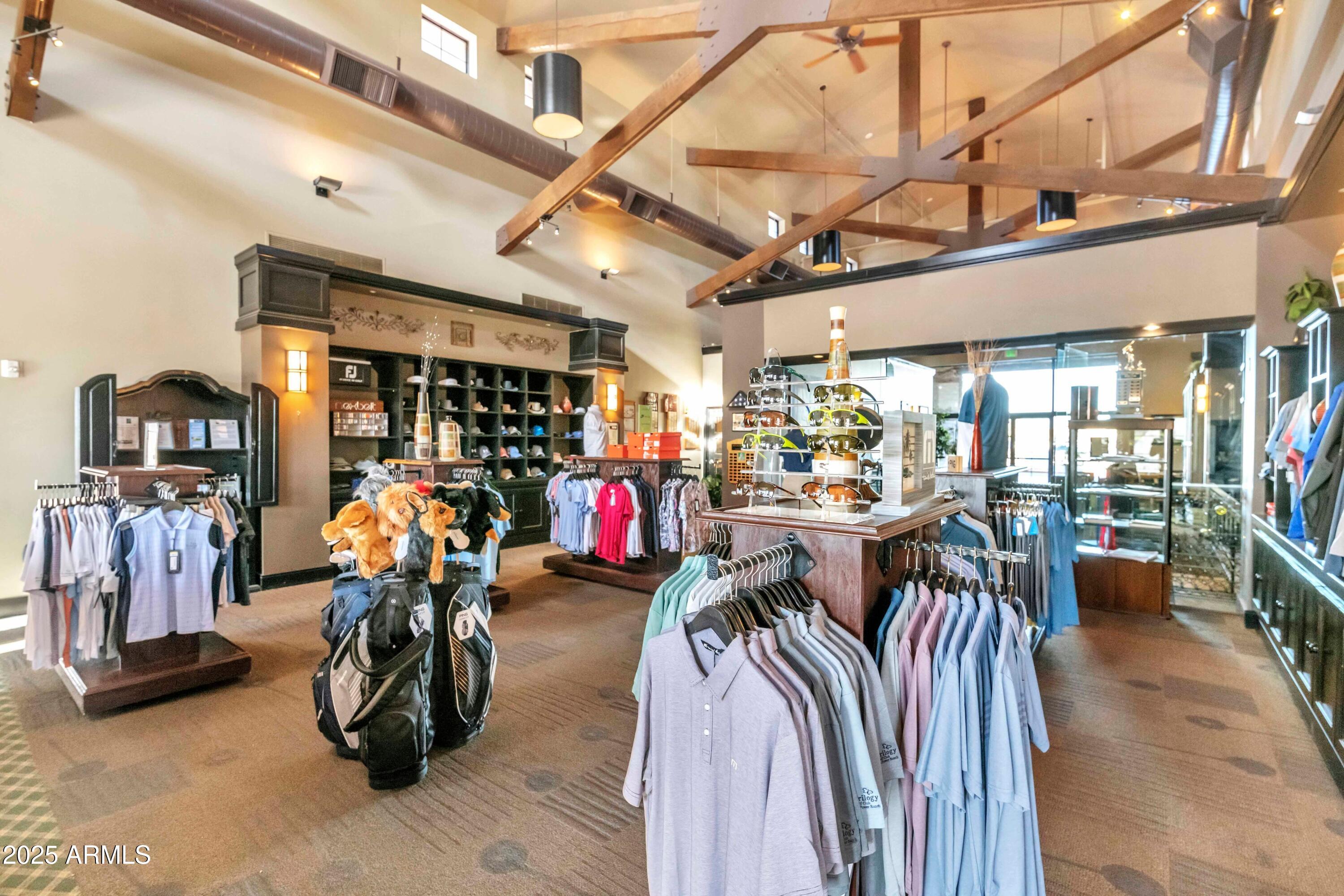 Gilbert, Arizona, 85298, United States, 2 Bedrooms Bedrooms, ,2 BathroomsBathrooms,Residential,For Sale,1994328