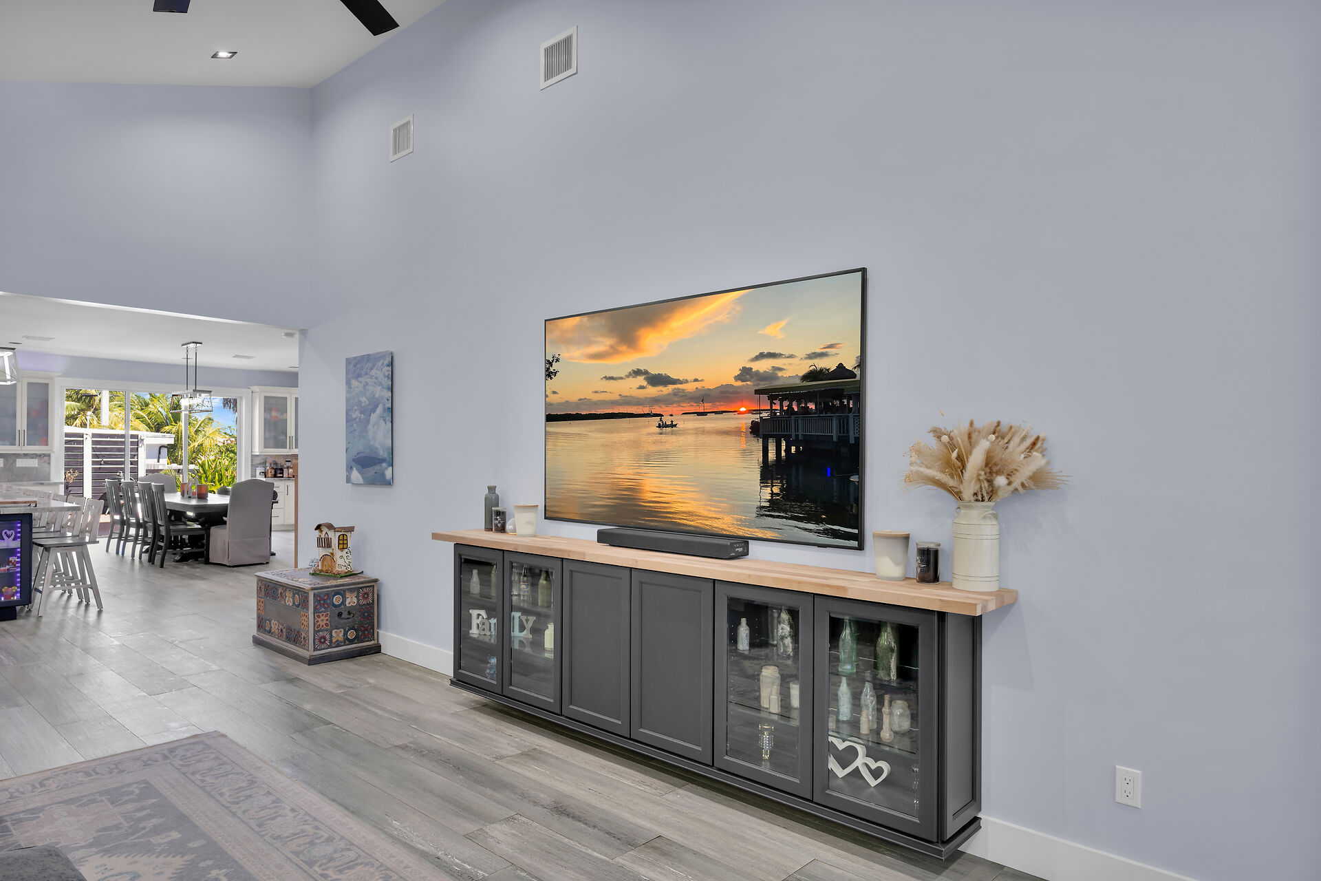  2827 Harris Ave - 物件實景