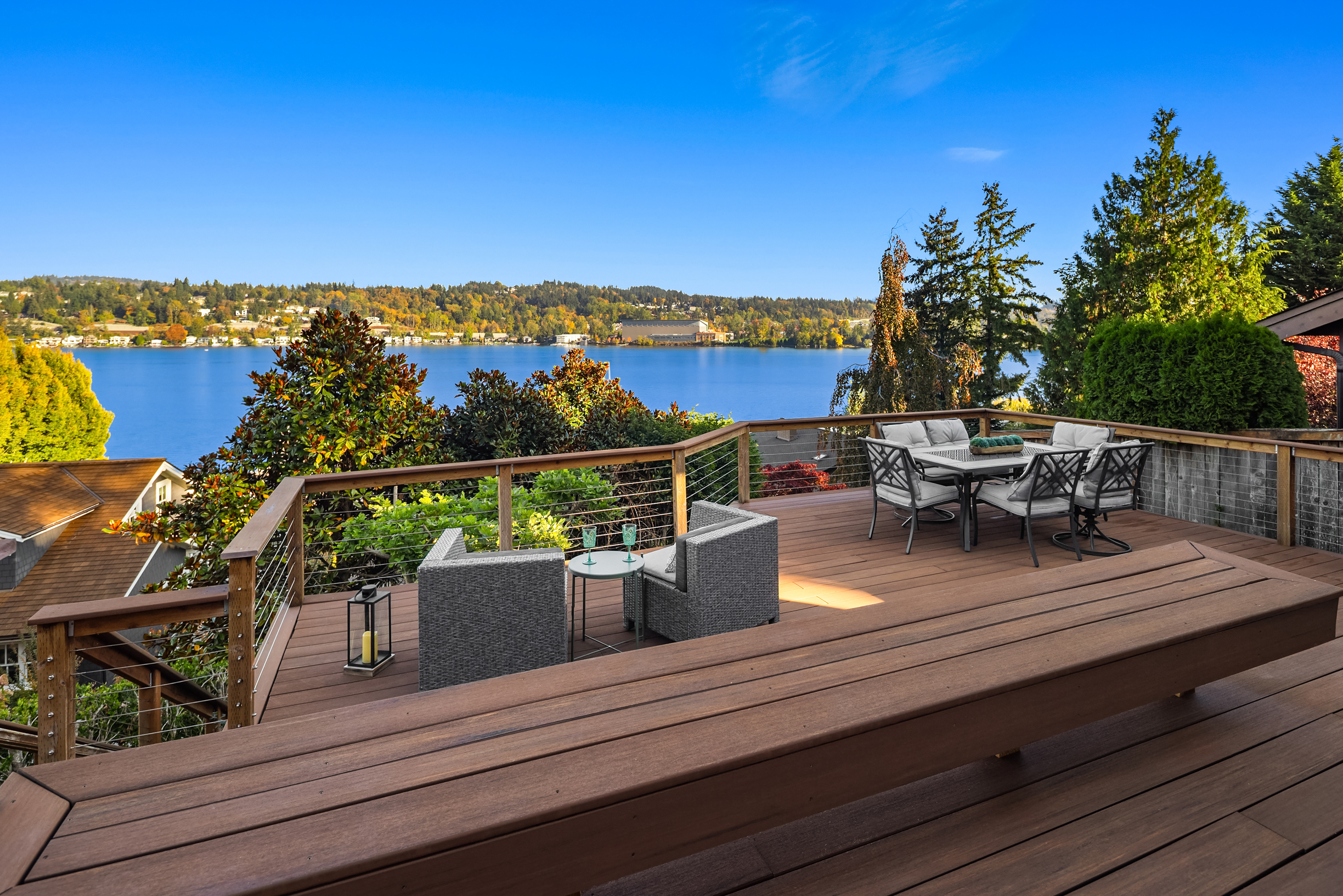  7020 96th Avenue Southeast, Mercer Island, WA 98040 - 物件實景