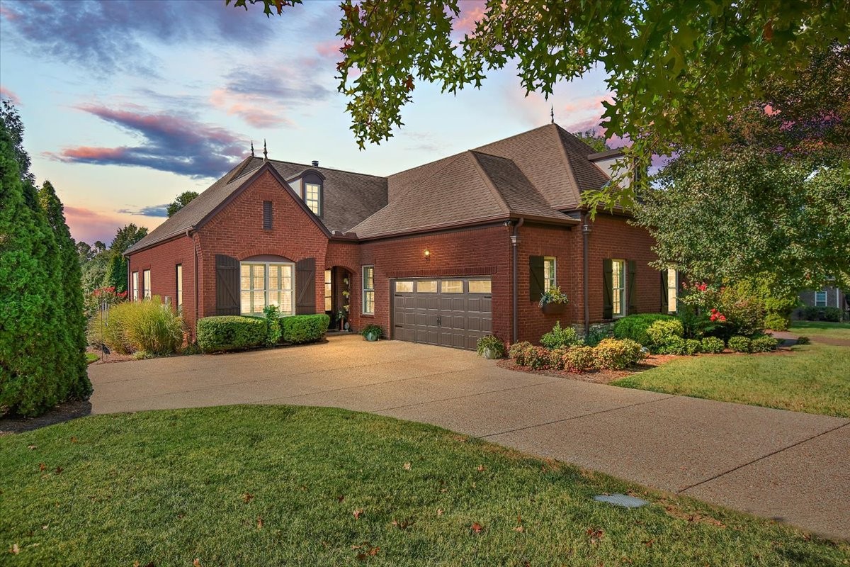 Goodlettsville, Tennessee, 37072, United States, 3 Bedrooms Bedrooms, ,3 BathroomsBathrooms,Residential,For Sale,1946973