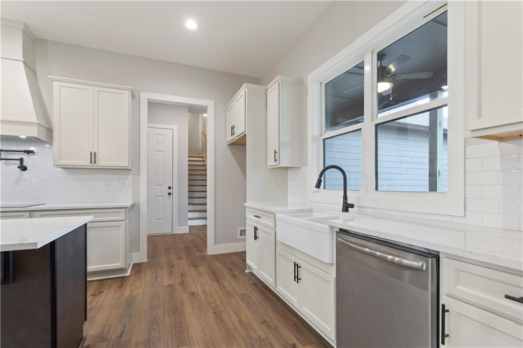 Carrollton, Georgia, 30116, United States, 4 Bedrooms Bedrooms, ,4 BathroomsBathrooms,Residential,For Sale,2001875