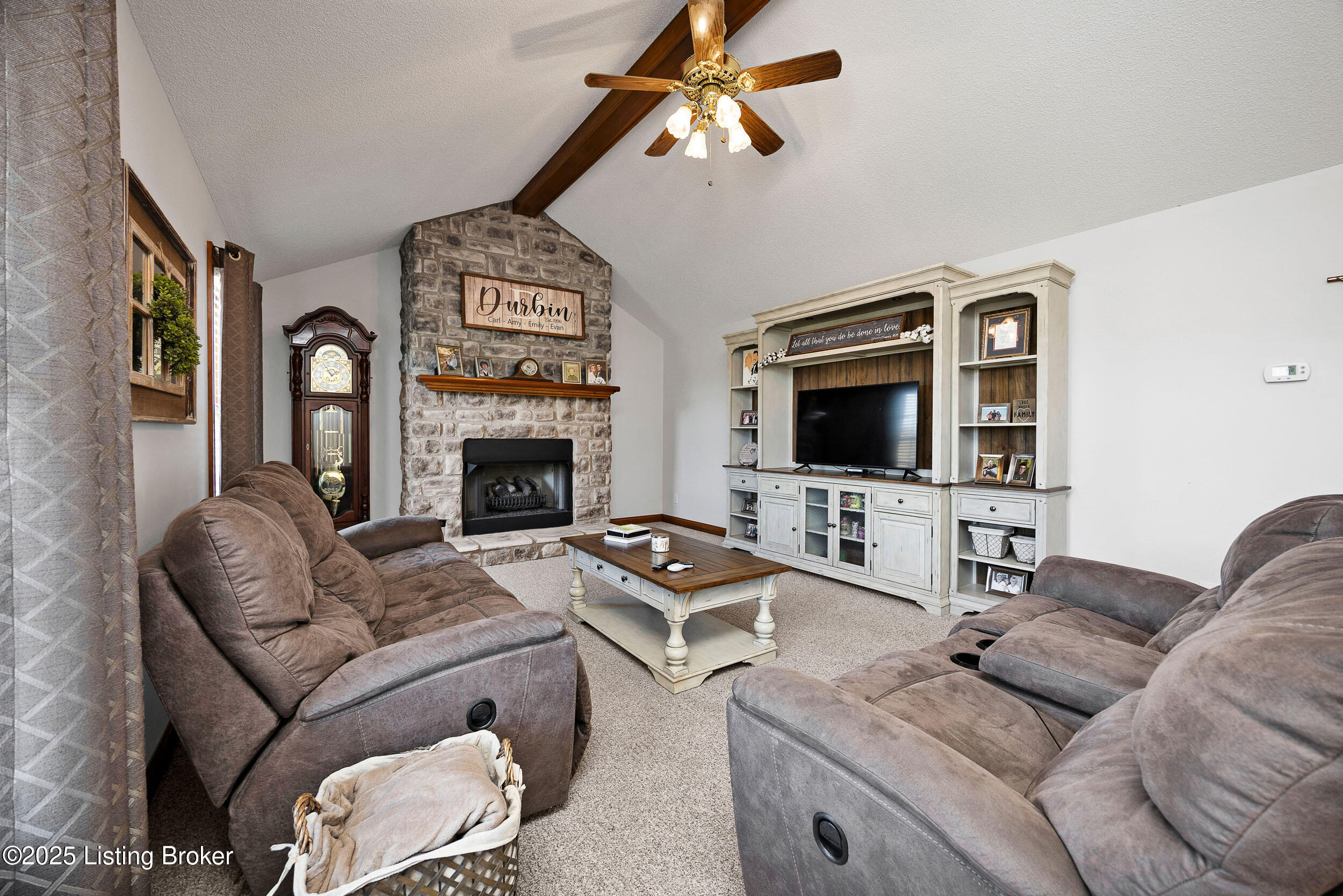 Coxs Creek, Kentucky, 40013, United States, 3 Bedrooms Bedrooms, ,3 BathroomsBathrooms,Residential,For Sale,2000776