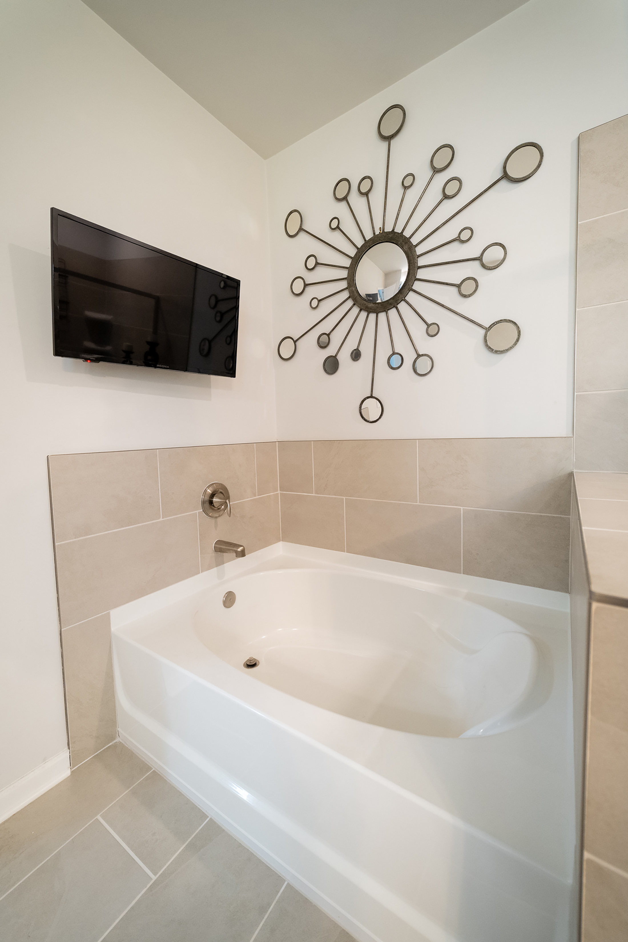  Fantastic Newer Construction Home in Bedford Estates - 物件實景