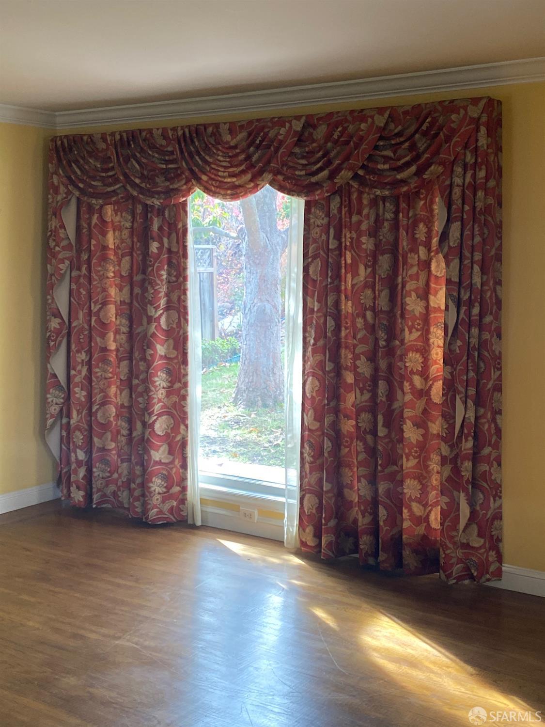 San Carlos, California, 94070, United States, 3 Bedrooms Bedrooms, ,3 BathroomsBathrooms,Residential,For Sale,1994257