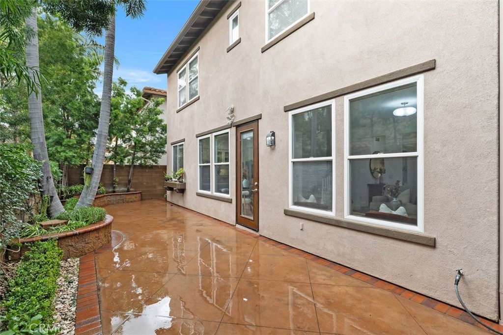 Irvine, California, 92602, United States, 4 Bedrooms Bedrooms, ,3 BathroomsBathrooms,Residential,For Sale,1996941