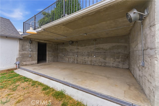Los Angeles, California, 90043, United States, 3 Bedrooms Bedrooms, ,3 BathroomsBathrooms,Residential,For Sale,2049255