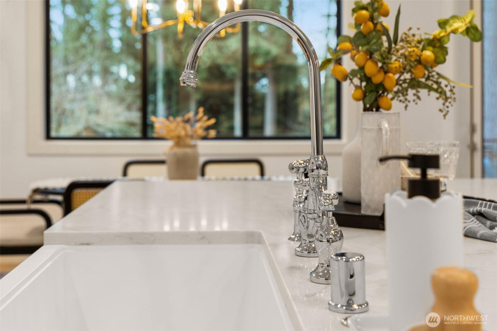 BELLEVUE, Washington, 98006, United States, 4 Bedrooms Bedrooms, ,3 BathroomsBathrooms,Residential,For Sale,1999866