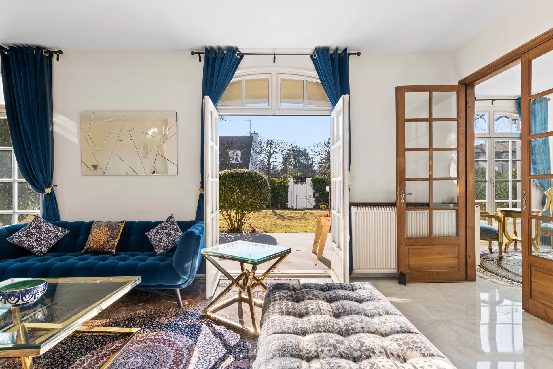 Le Vésinet, Île-de-France, 78110, FR, 9 Bedrooms Bedrooms, ,6 BathroomsBathrooms,Residential,For Sale,1994556