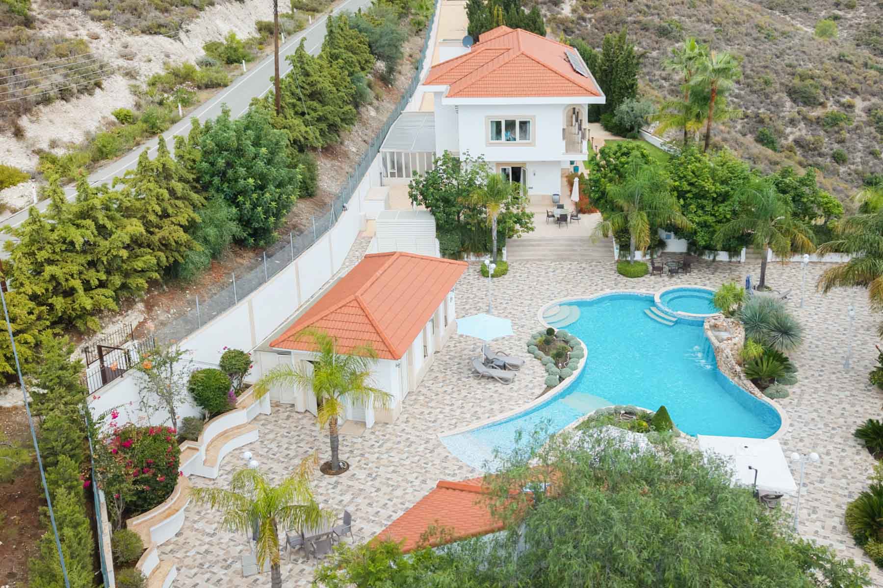  Five Bedroom Country Villa with Guesthouse in Kato Drys, Larnaca - 物件實景