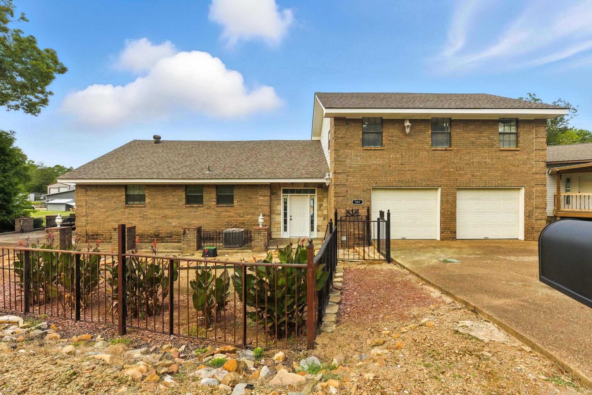 Royal, Arkansas, 71968, United States, 5 Bedrooms Bedrooms, ,3 BathroomsBathrooms,Residential,For Sale,1940118