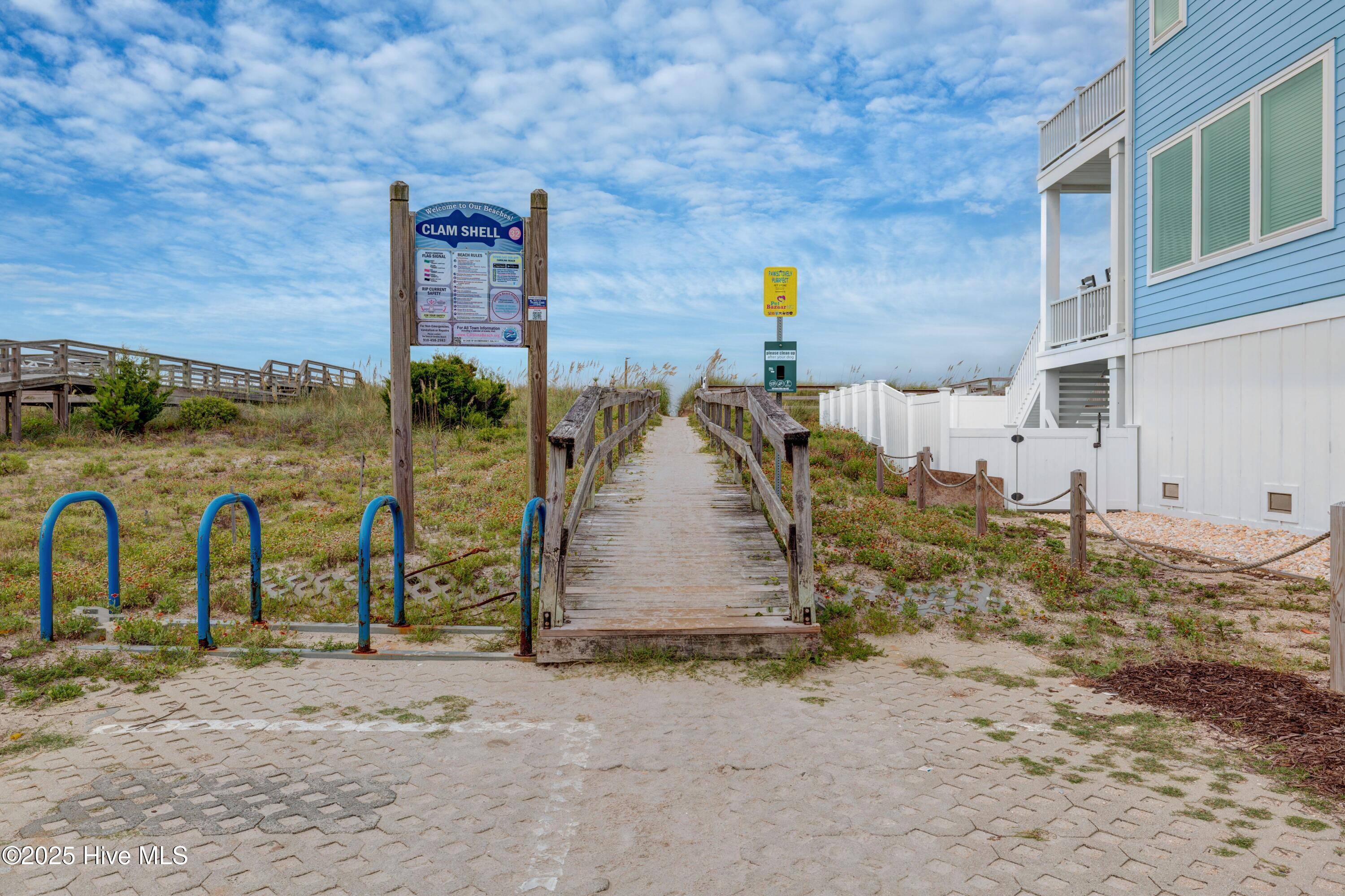 Carolina Beach, North Carolina, 28428, United States, 4 Bedrooms Bedrooms, ,4 BathroomsBathrooms,Residential,For Sale,1918468