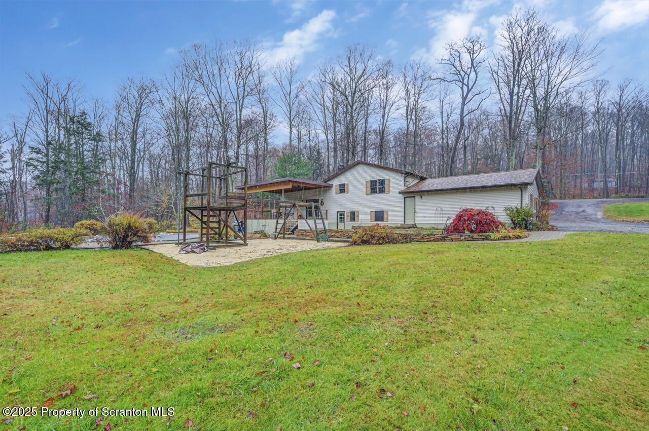 Gouldsboro, Pennsylvania, 18424, United States, 4 Bedrooms Bedrooms, ,3 BathroomsBathrooms,Residential,For Sale,1998512