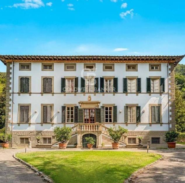 via melaio, Camaiore, Lucca, 55041, IT, 9 Bedrooms Bedrooms, ,9 BathroomsBathrooms,Residential,For Sale,via melaio,1675082