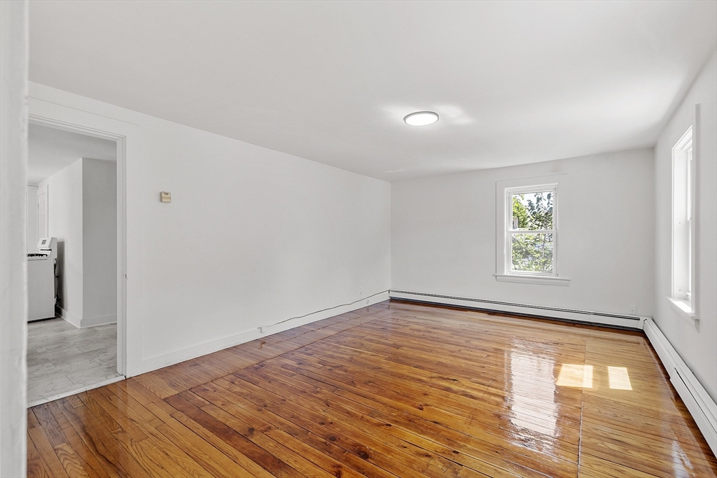 Fitchburg, Massachusetts, 01420, United States, 6 Bedrooms Bedrooms, ,3 BathroomsBathrooms,Residential,For Sale,1925075