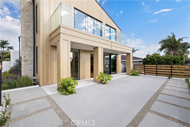 San Clemente, California, 92672, United States, 4 Bedrooms Bedrooms, ,4 BathroomsBathrooms,Residential,For Sale,1975978