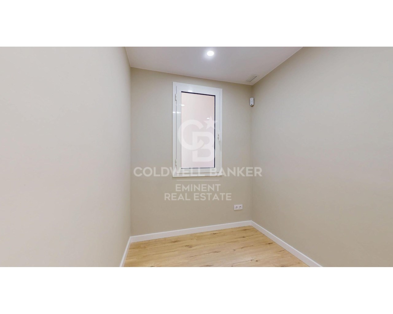 Barcelona, Catalonia, ES, 3 Bedrooms Bedrooms, ,2 BathroomsBathrooms,Residential,For Sale,1744156