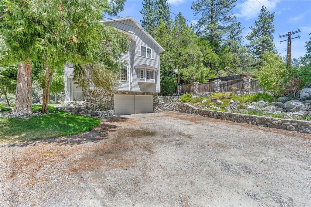Forest Falls, California, 92339, United States, 2 Bedrooms Bedrooms, ,3 BathroomsBathrooms,Residential,For Sale,1928200