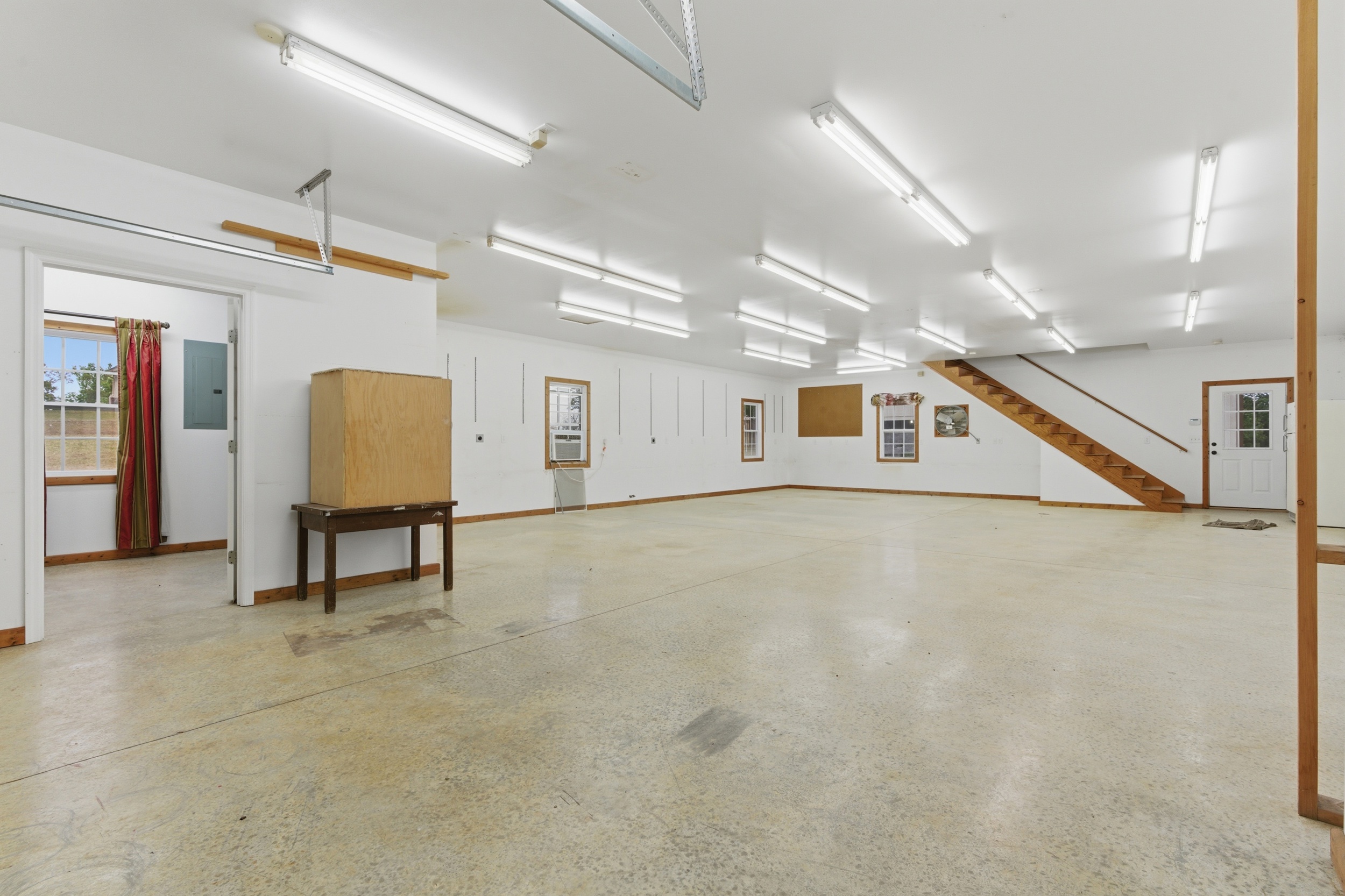 132 Taylor Rd - 物件實景