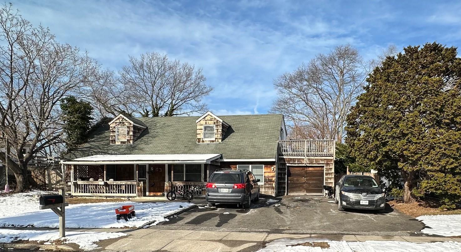 Port Jefferson Station, New York, 11776, United States, 5 Bedrooms Bedrooms, ,2 BathroomsBathrooms,Residential,For Sale,1937148