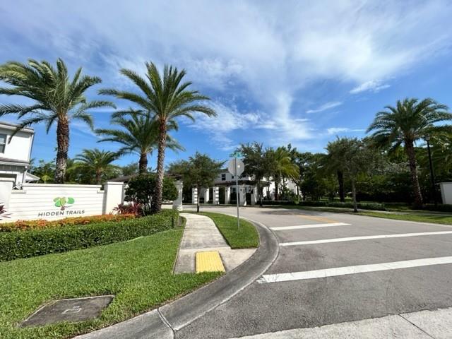 Tamarac, Florida, 33319, United States, 3 Bedrooms Bedrooms, ,3 BathroomsBathrooms,Residential,For Sale,1885492