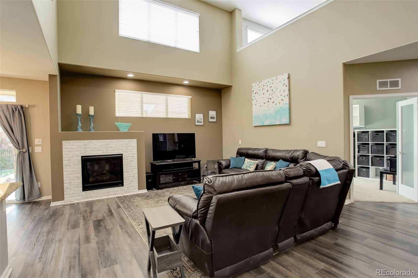 Thornton, Colorado, 80602, United States, 5 Bedrooms Bedrooms, ,3 BathroomsBathrooms,Residential,For Sale,1867476