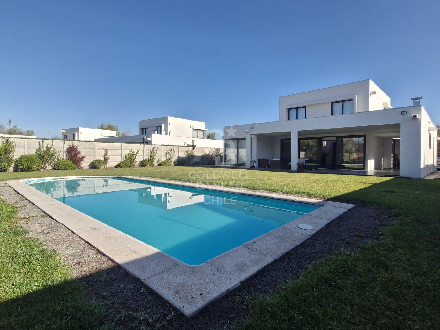 Colina, Chile, 4 Bedrooms Bedrooms, ,3 BathroomsBathrooms,Residential,For Sale,1874460