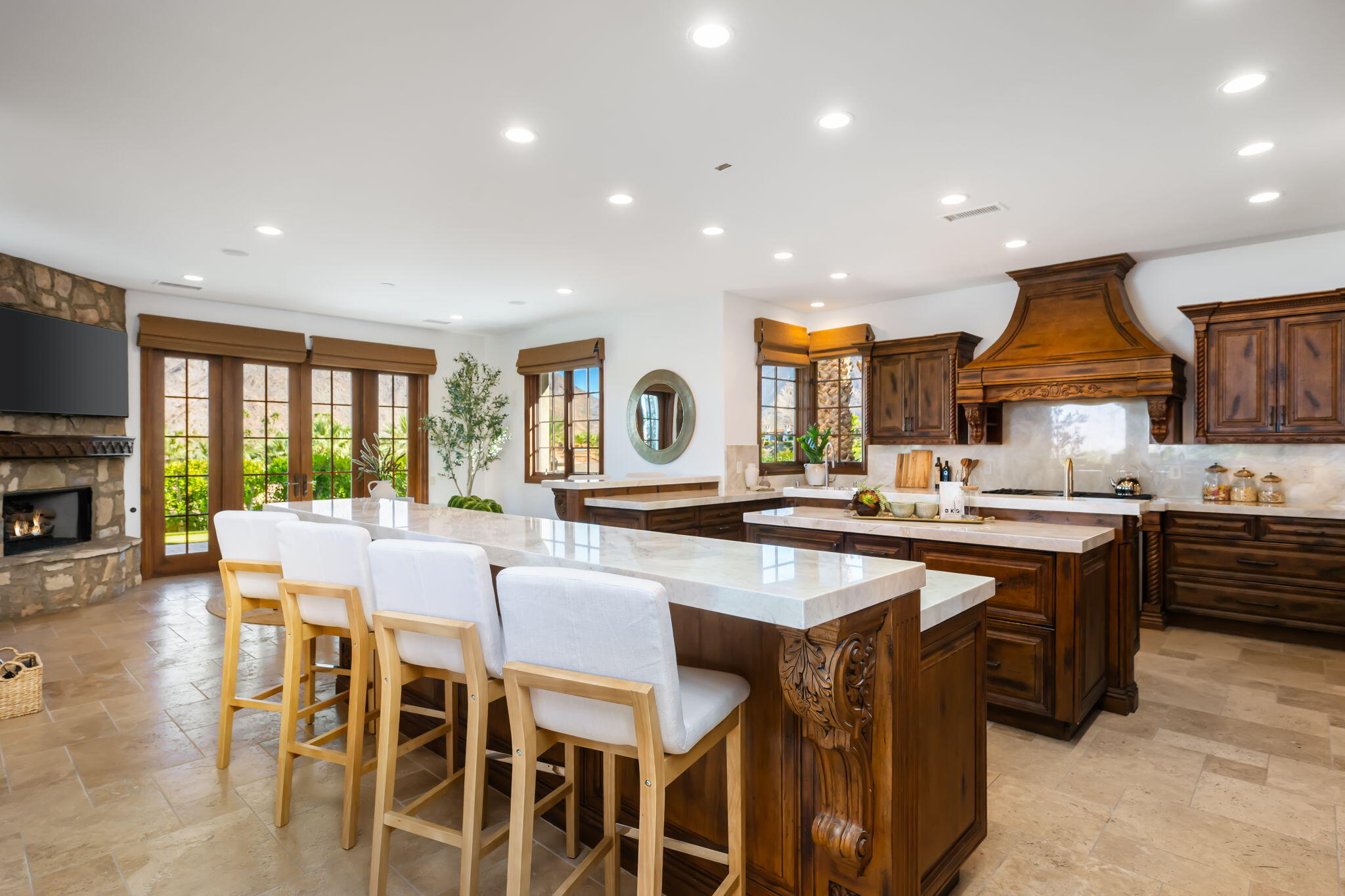 Palm Desert, California, 92260, United States, 7 Bedrooms Bedrooms, ,9 BathroomsBathrooms,Residential,For Sale,1996836