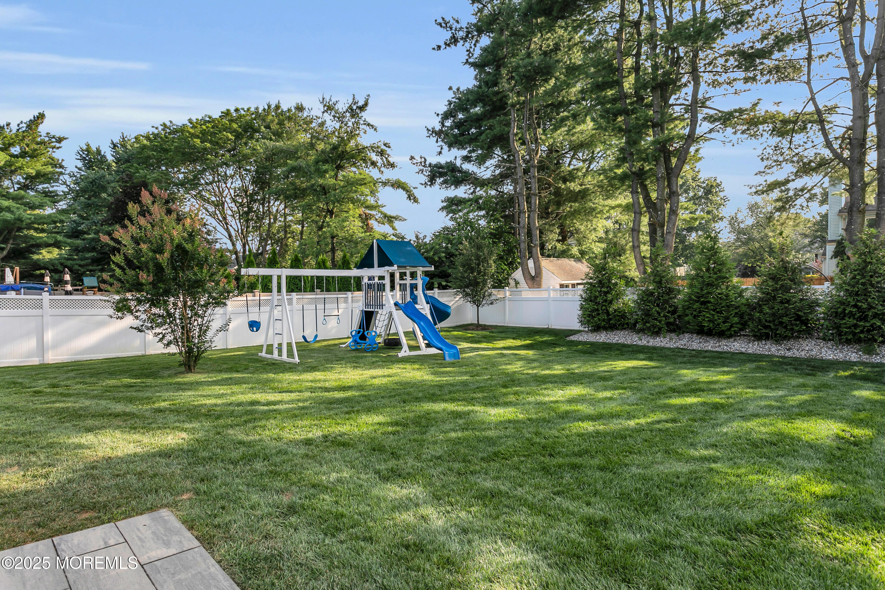 Middletown, New Jersey, 07748, United States, 4 Bedrooms Bedrooms, ,3 BathroomsBathrooms,Residential,For Sale,1908031