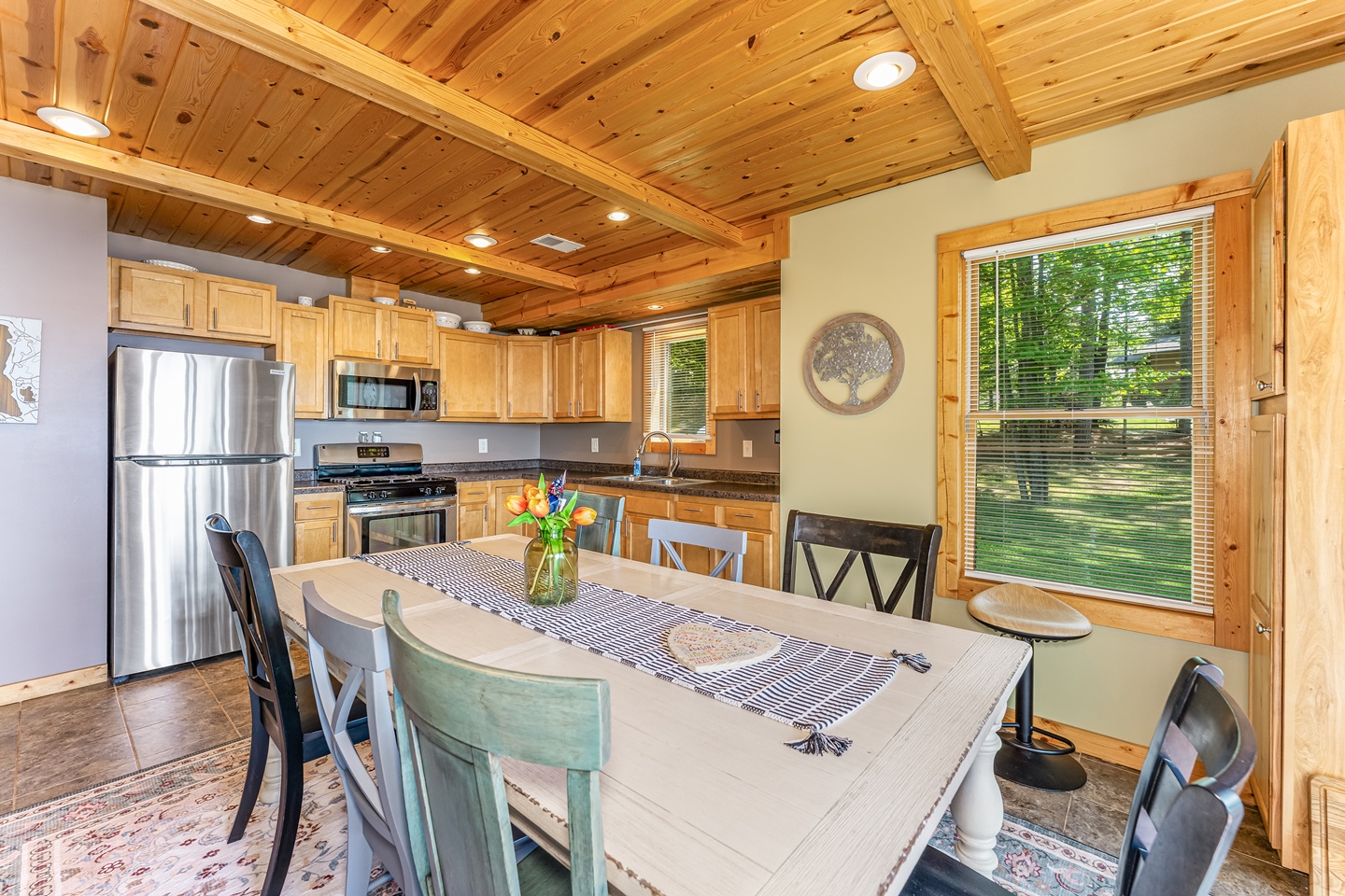 Oma, Wisconsin, 54534, United States, 2 Bedrooms Bedrooms, ,1 BathroomBathrooms,Residential,For Sale,2048309