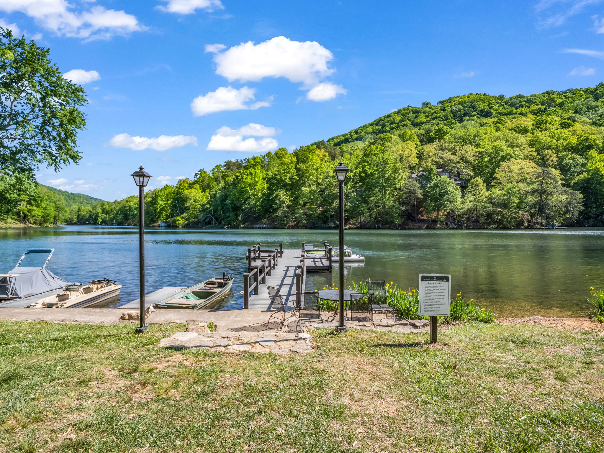  182 W. Lake Dr. S. - 物件實景