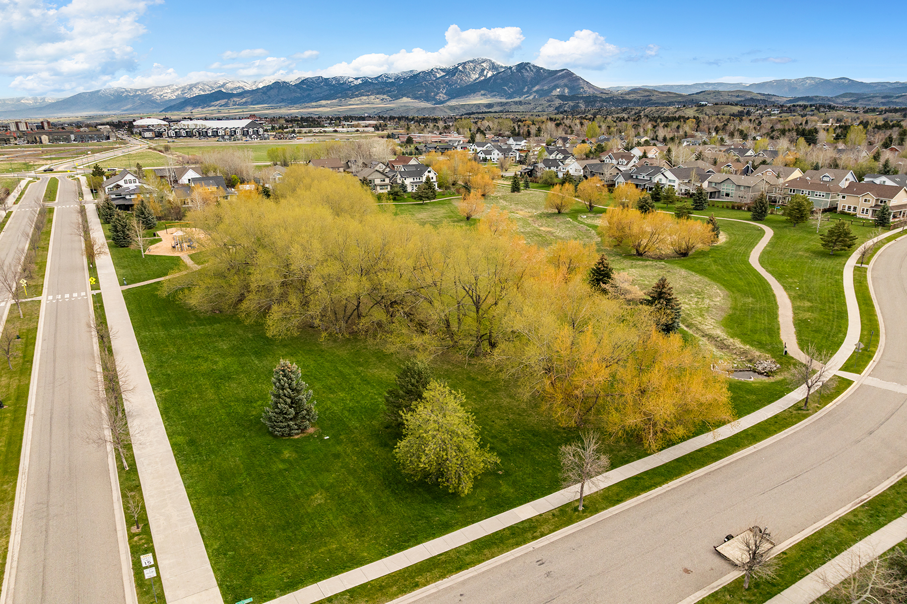  3179 Spring Ridge Drive - 物件實景