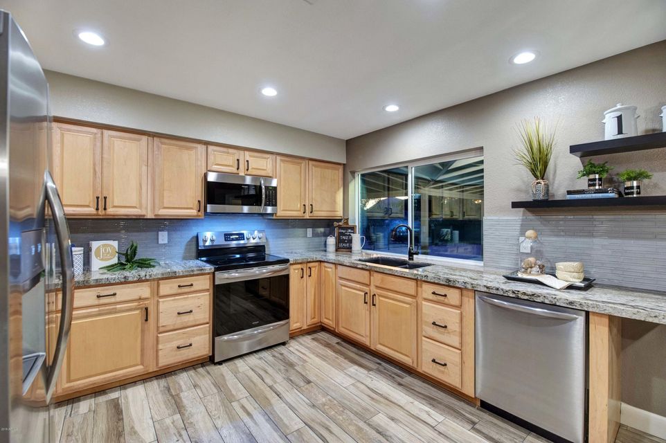 Phoenix, Arizona, 85022, United States, 3 Bedrooms Bedrooms, ,Residential,For Sale,1915720