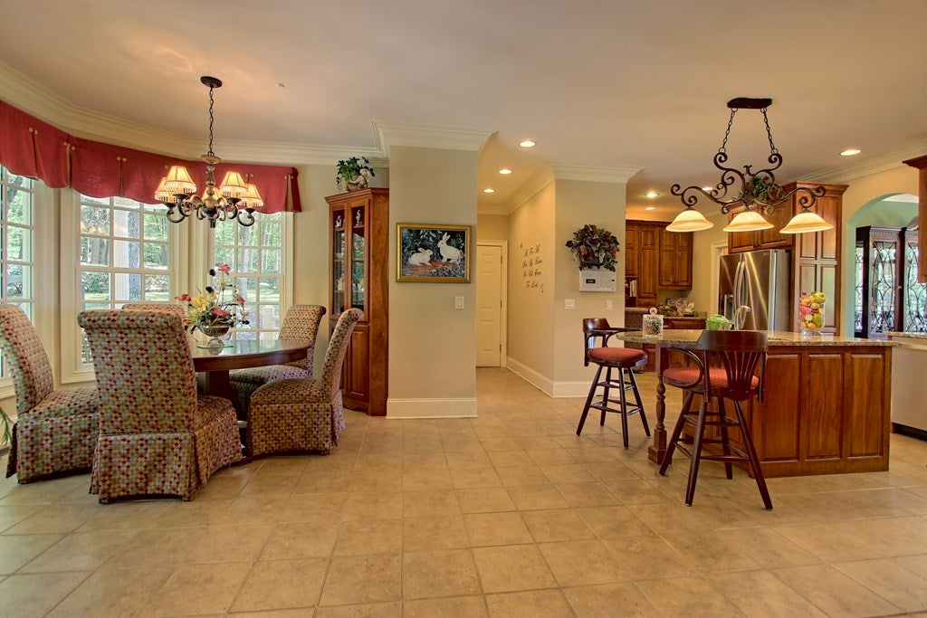 Hayesville, North Carolina, 28904, United States, 5 Bedrooms Bedrooms, ,5 BathroomsBathrooms,Residential,For Sale,1913677
